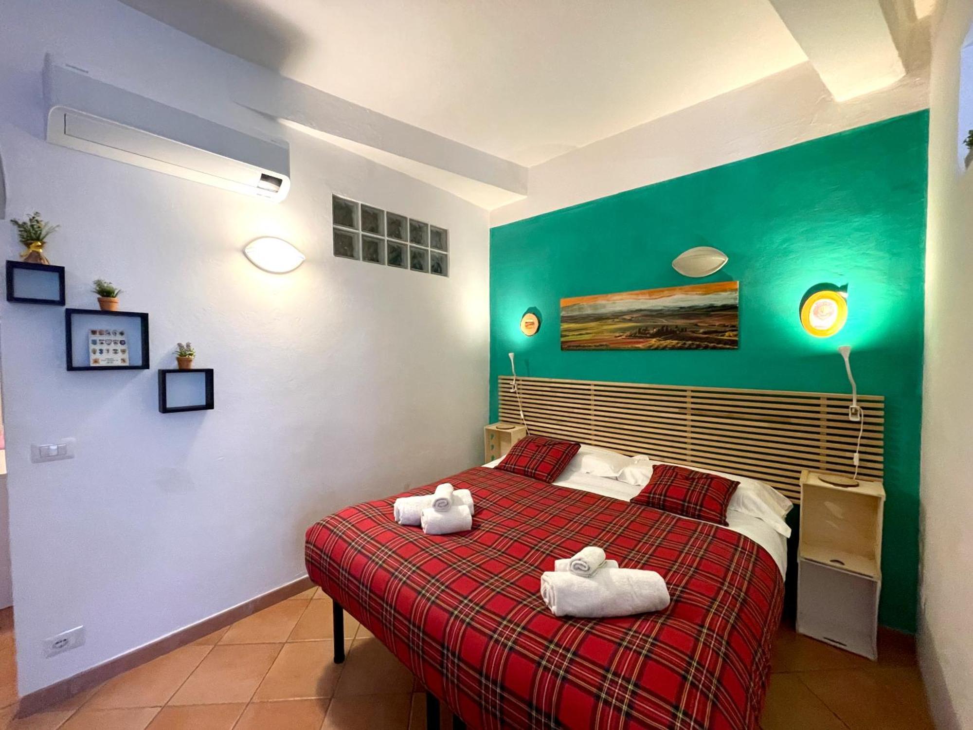 Pispini 108 In Centro Vicino Piazza Del Campo Apartman Siena Kültér fotó